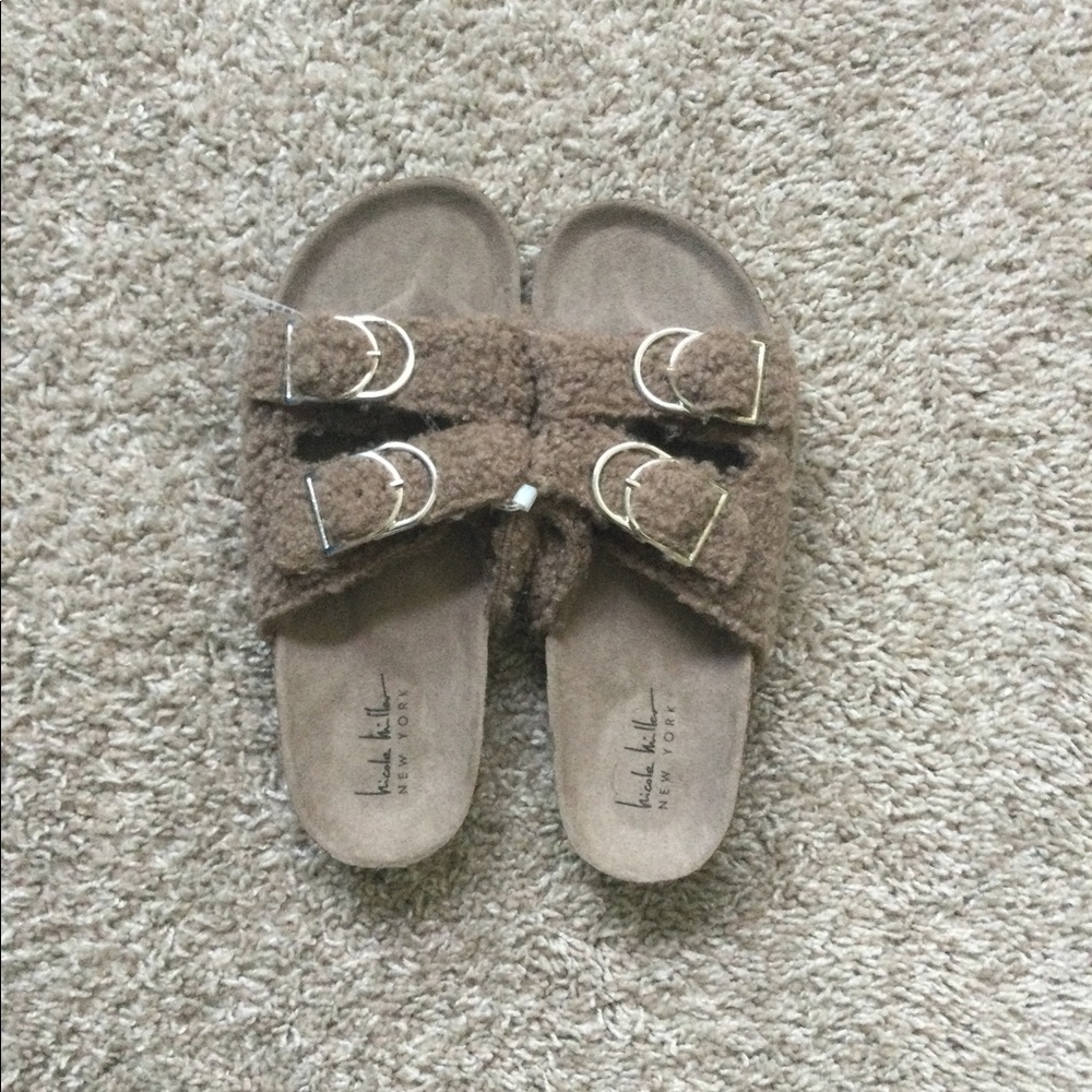Nicole Miller Betsy Faux Fur Sandals - Picture 9 of 9